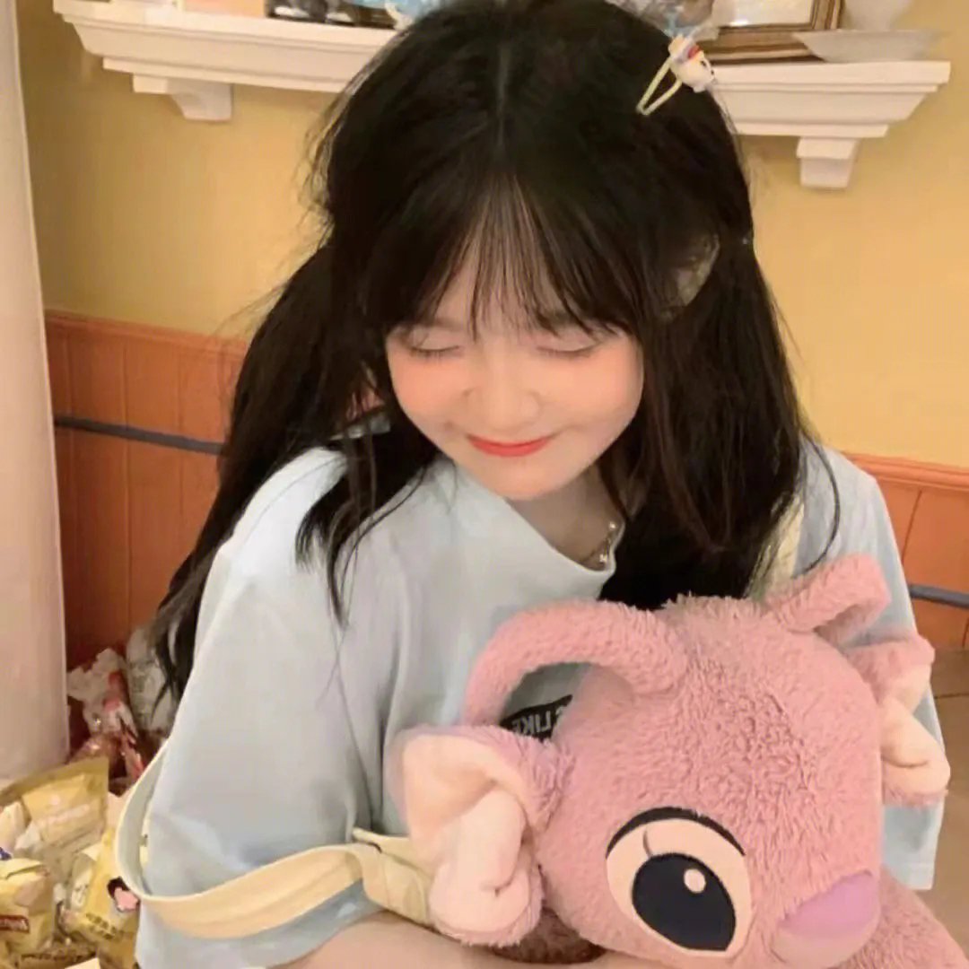 中秋明月照团圆